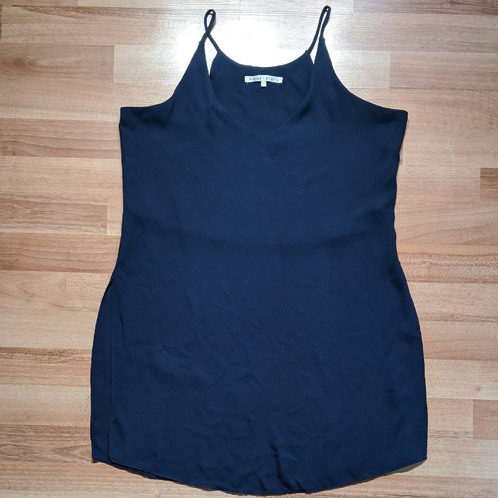 Fitted Blue Sleeveless Camisole Tank Top